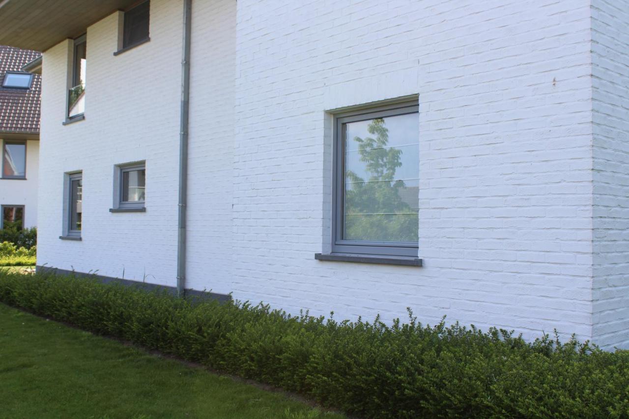 Villa Appartement Amaryllis Nieuwpoort Exterior photo